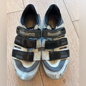 SHIMANO spin bike shoes size 7.5